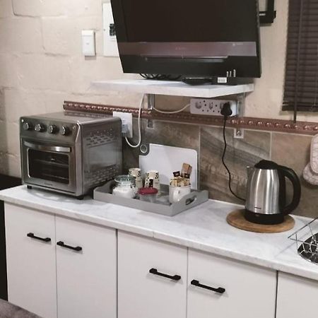 Victoria'S Rest Apartment Windsor Park Екстериор снимка
