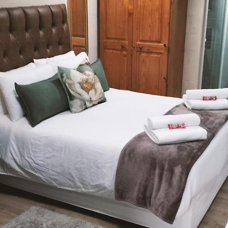 Victoria'S Rest Apartment Windsor Park Екстериор снимка